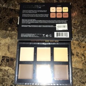 ABH Contour Kit in Light